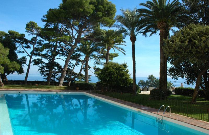 Residence Port La Galere テウル・シュル・メール エクステリア 写真